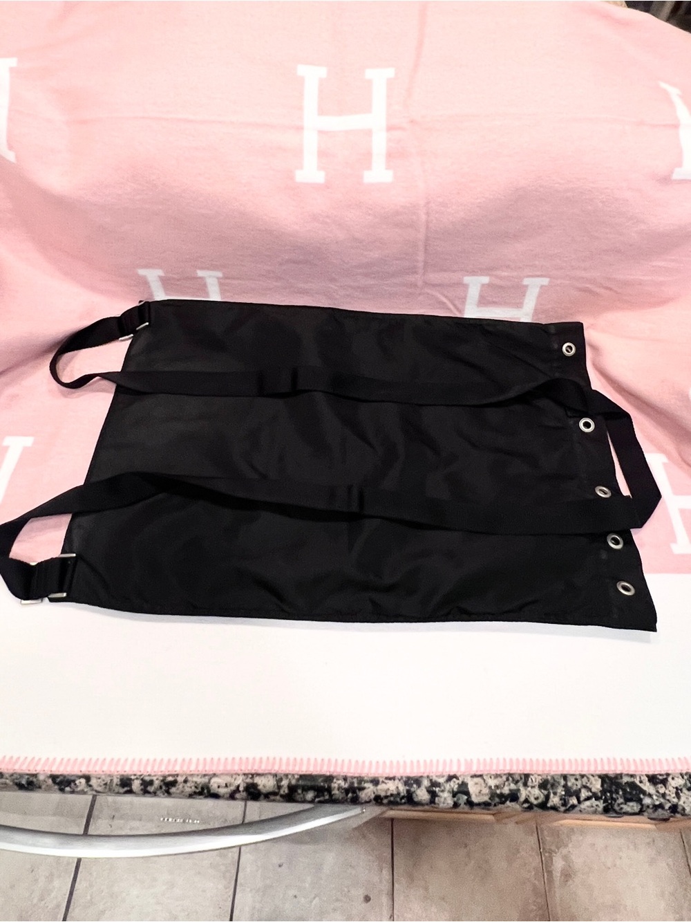 Prada⭐️✌🏻 Black Nylon Duffel perfect for traveling/towels/yoga mat!! - Picture 3 of 11
